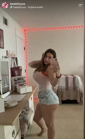 Full leaked Babittyyss private onlyfans photo