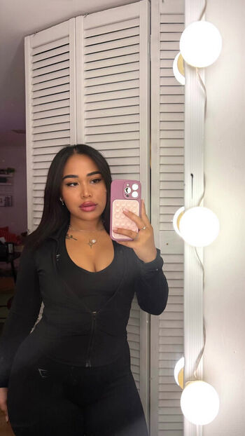 Full leaked Babebravo private onlyfans photo