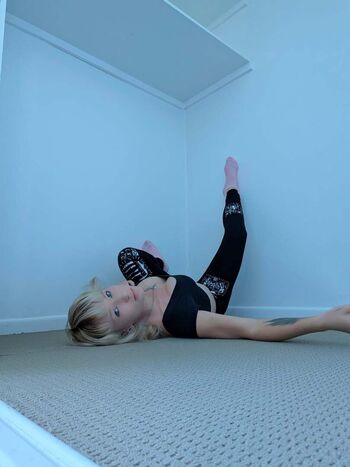 Full leaked Baby ravenxo private onlyfans photo