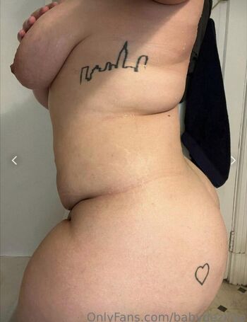 Full leaked Babydezirae private onlyfans photo