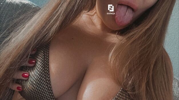 Full leaked Babydolletje private onlyfans photo