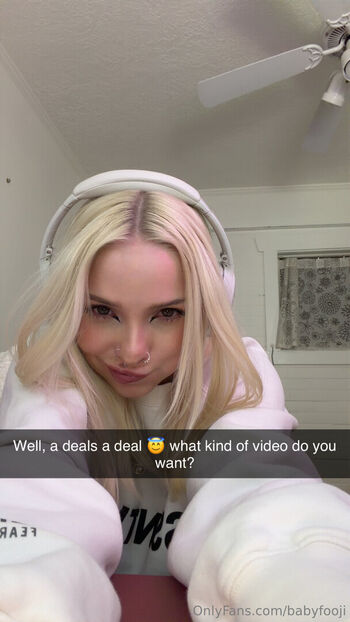 Full leaked Babyfooji peachtot private onlyfans photo