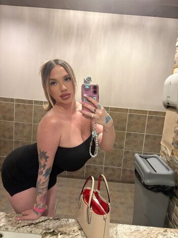Full leaked Babyhayl private onlyfans photo