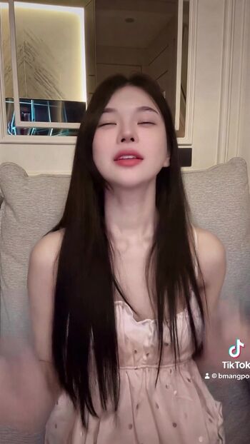 Full leaked Babymangpor private onlyfans photo