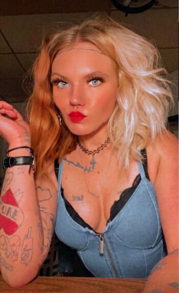 Full leaked Badbaker private onlyfans photo