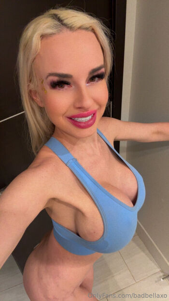 Full leaked Badbellaxo  page private onlyfans photo