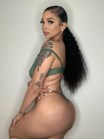 Full leaked Baddie bran page private onlyfans photo