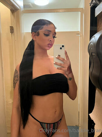 Full leaked Baddie bran private onlyfans photo