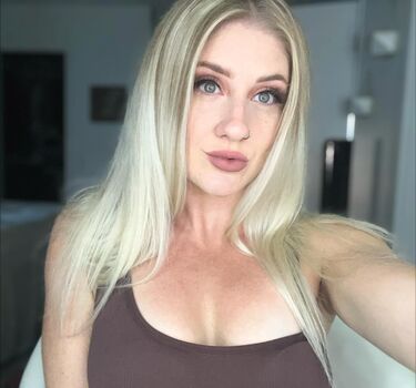 Full leaked Badgurlrhirhi private onlyfans photo