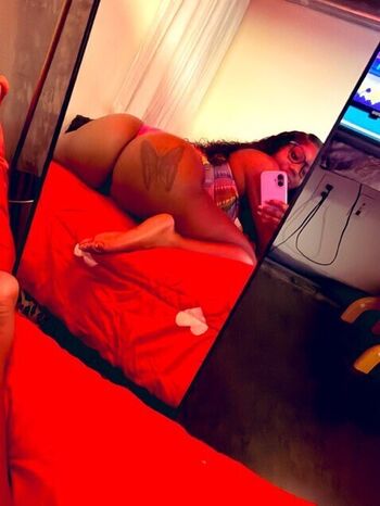 Full leaked Badgyrlari private onlyfans photo