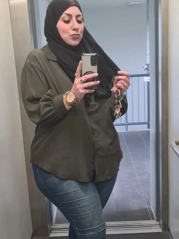Full leaked Badia ettalabi private onlyfans photo