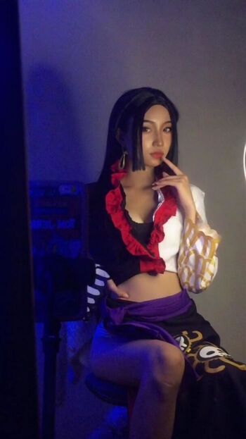 Full leaked Badibooo private onlyfans photo