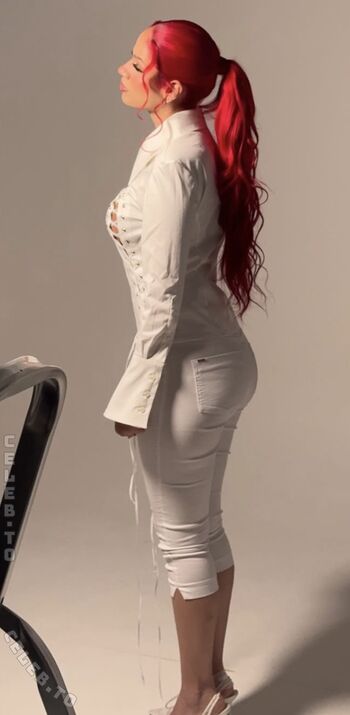 badmomzjay
