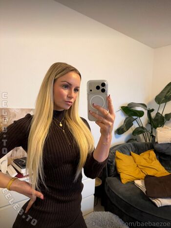 Full leaked Baebaezoe page private onlyfans photo