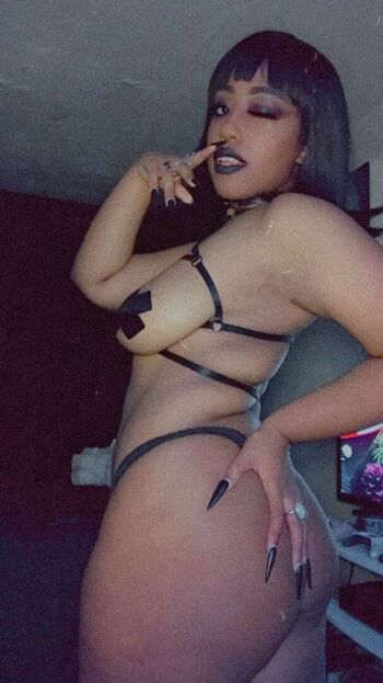Full leaked Baeleth private onlyfans photo