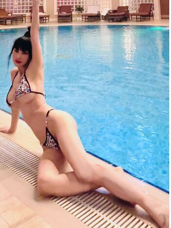 Full leaked Bai ling page private onlyfans photo