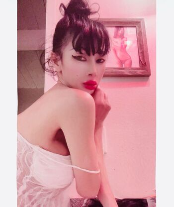 Full leaked Bai ling page private onlyfans photo