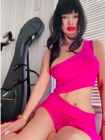 Full leaked Bai ling page private onlyfans photo