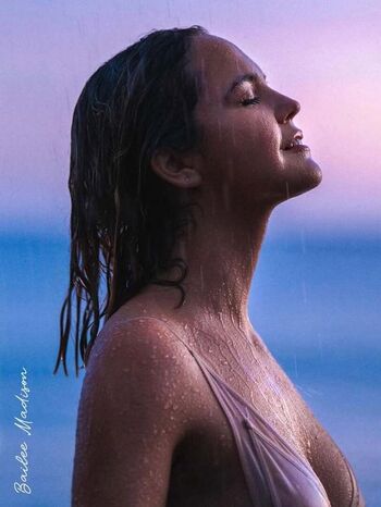 Full leaked Bailee madison private onlyfans photo