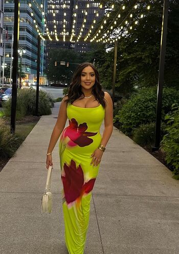 Full leaked Bailey mcavoy page private onlyfans photo