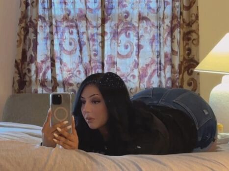 Full leaked Bakedbabeeee private onlyfans photo