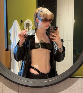 Full leaked Bambi snow private onlyfans photo