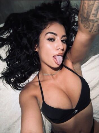 Full leaked Bambi private onlyfans photo