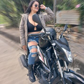 Full leaked Bania s navarro page private onlyfans photo