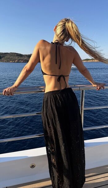 Full leaked Bar refaeli private onlyfans photo