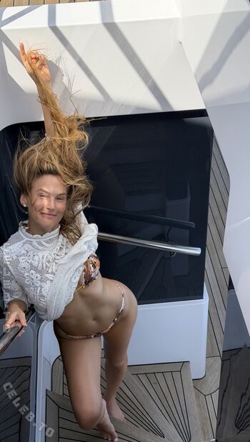 Bar Refaeli