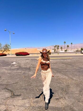 Full leaked Barbara alyn woods private onlyfans photo