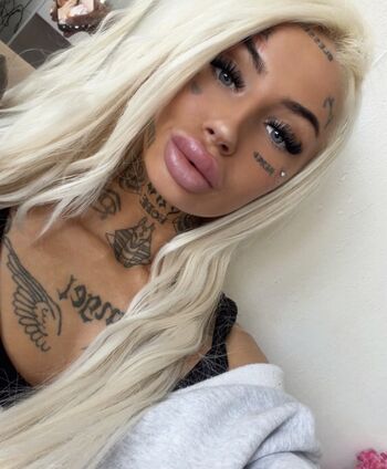 barbie_ink030