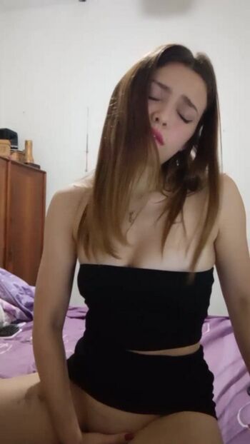 Full leaked Barbieecontii private onlyfans photo