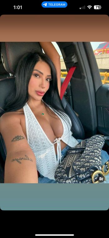 Full leaked Barbiielopez private onlyfans photo