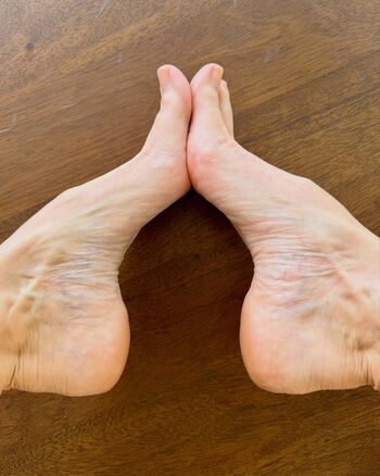 Full leaked Barearchedbeauty private onlyfans photo