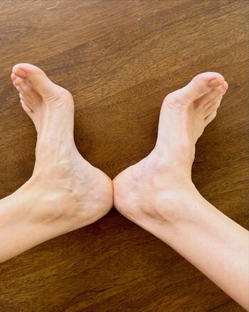 Full leaked Barearchedbeauty private onlyfans photo