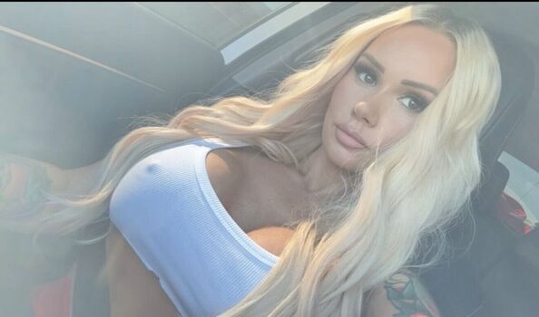 Full leaked Bartender elyse private onlyfans photo