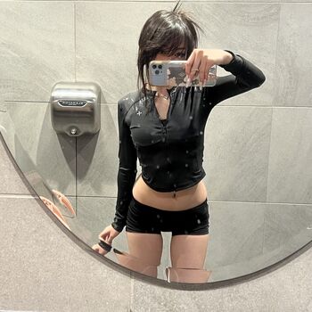 Full leaked Basedlilv private onlyfans photo