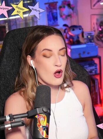 Full leaked Basicwitgirl page private onlyfans photo