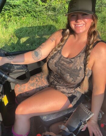 Full leaked Battleaxe tara page private onlyfans photo