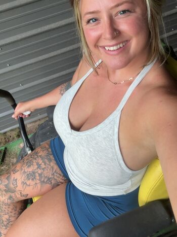 Full leaked Battleaxe tara private onlyfans photo