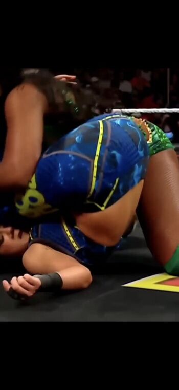 Full leaked Bayley page private onlyfans photo