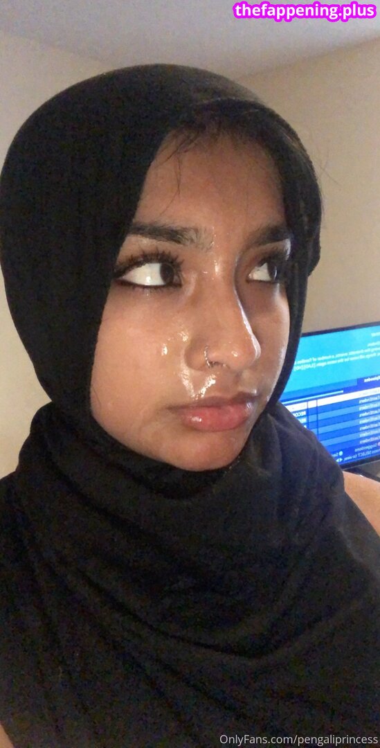 BBC Dildo Solos / Riding / Stroking / Sucking / etc. / https: / lyssaoficiall / talitasilvx Photo OnlyFans Nu #376