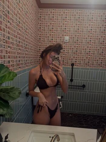 Full leaked Bbloviieg private onlyfans photo