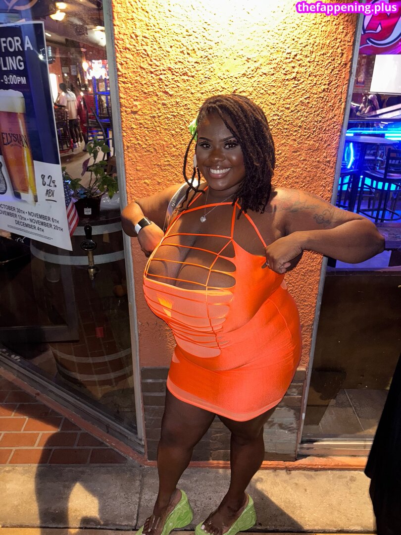 BBW / bbw_layla / chubby / curvy ladies / embersweetsvip / https: / monafaith / norarosejeanxx / vichotflix Fotografie OnlyFans Dezbrăcată #73