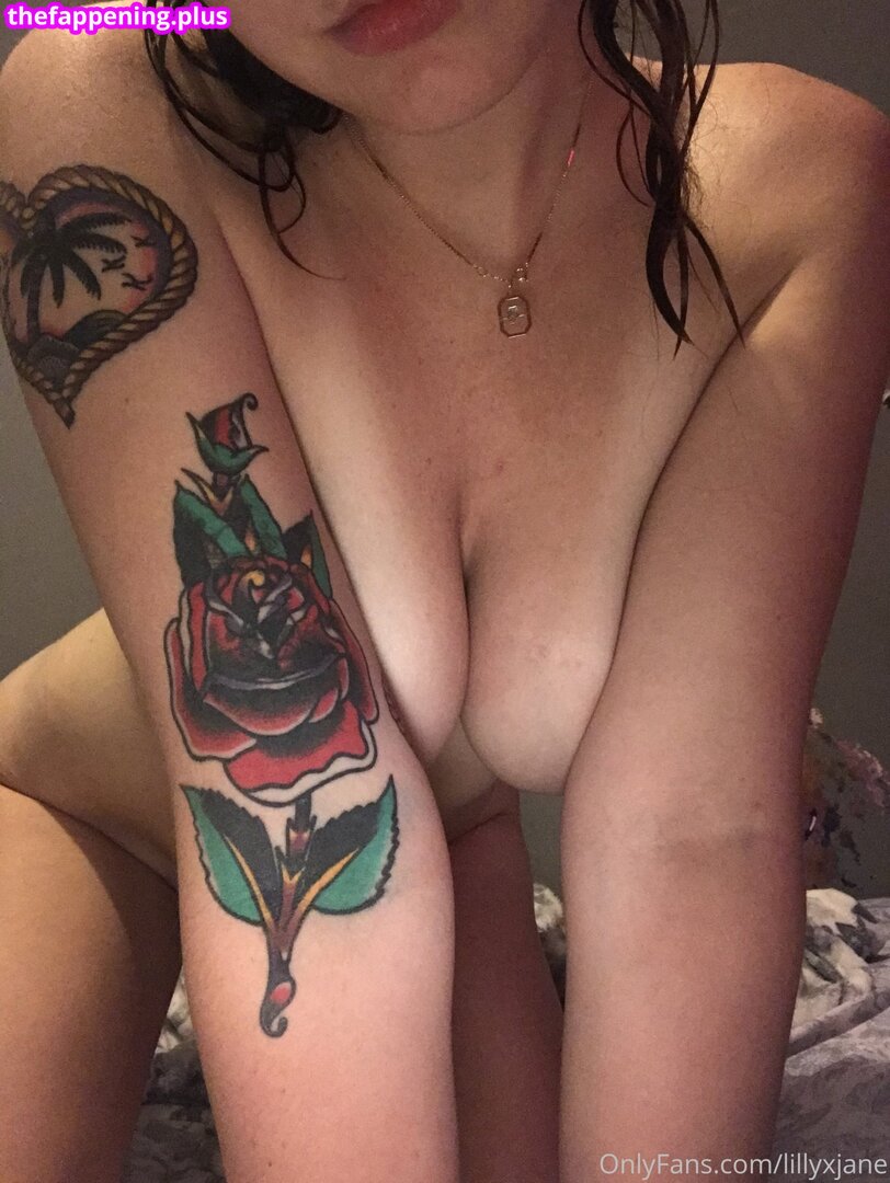 bbxjane / lillyjanebabicc / lillyxjane Nude OnlyFans Photo #9