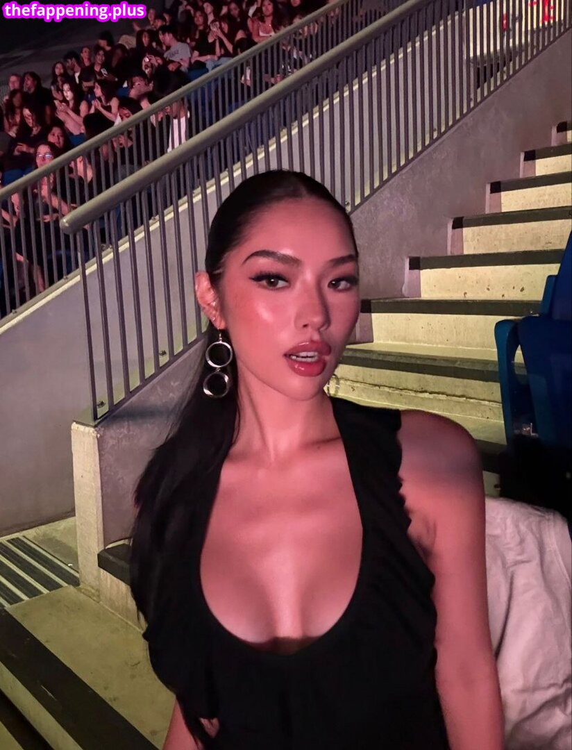 Amberly Yang / ambi_baby / bbyambi 누드 OnlyFans 사진 #8