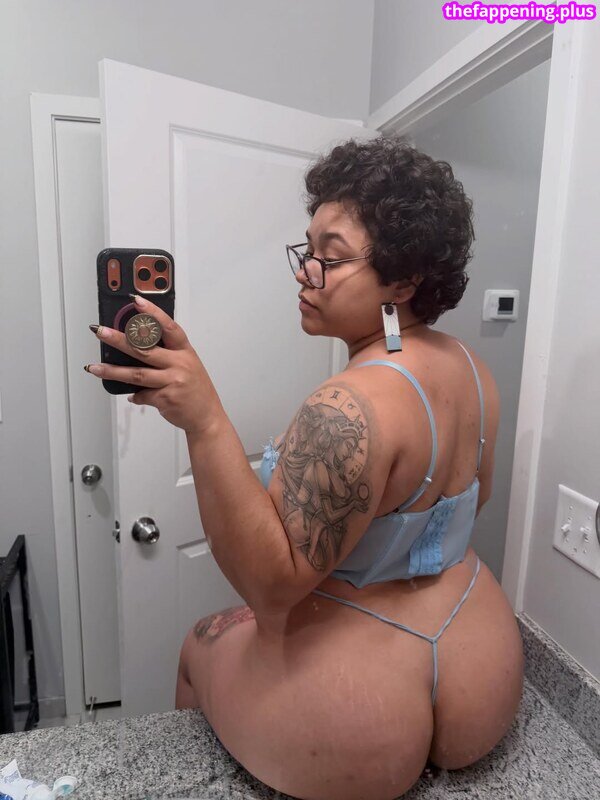 bbycake_sav Foto OnlyFans Nua #13