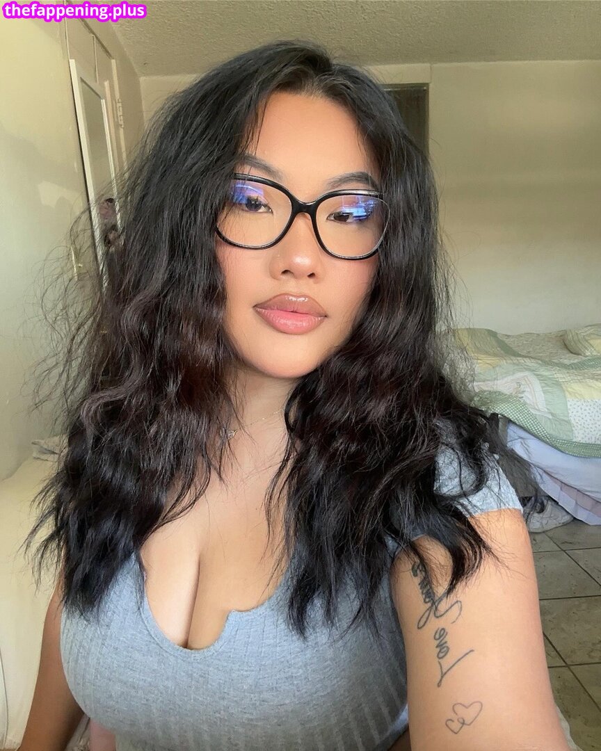 Cece / bbygirlcc / bbygirlcc_ / bbygirlcc__ / cecerosee Çıplak OnlyFans Fotoğrafı #2