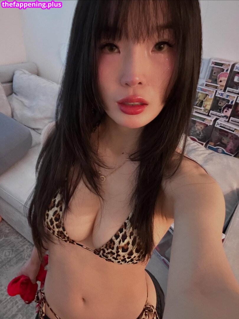 Bbyhazie / https: Nahá OnlyFans fotografie #5